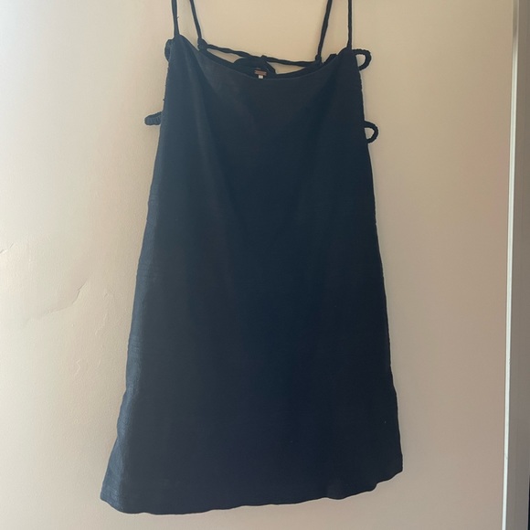 Black Free People Dress with open side slits, size XS - Picture 2 of 5